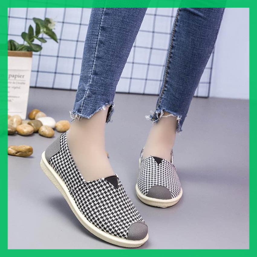 Women Fashion Sneakers TX01